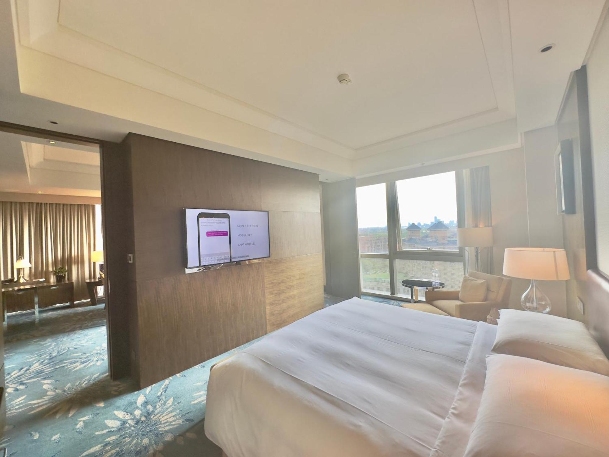 Shanghai Marriott Hotel Pudong East - Only A 30 Minute Drive From Disney Exteriör bild