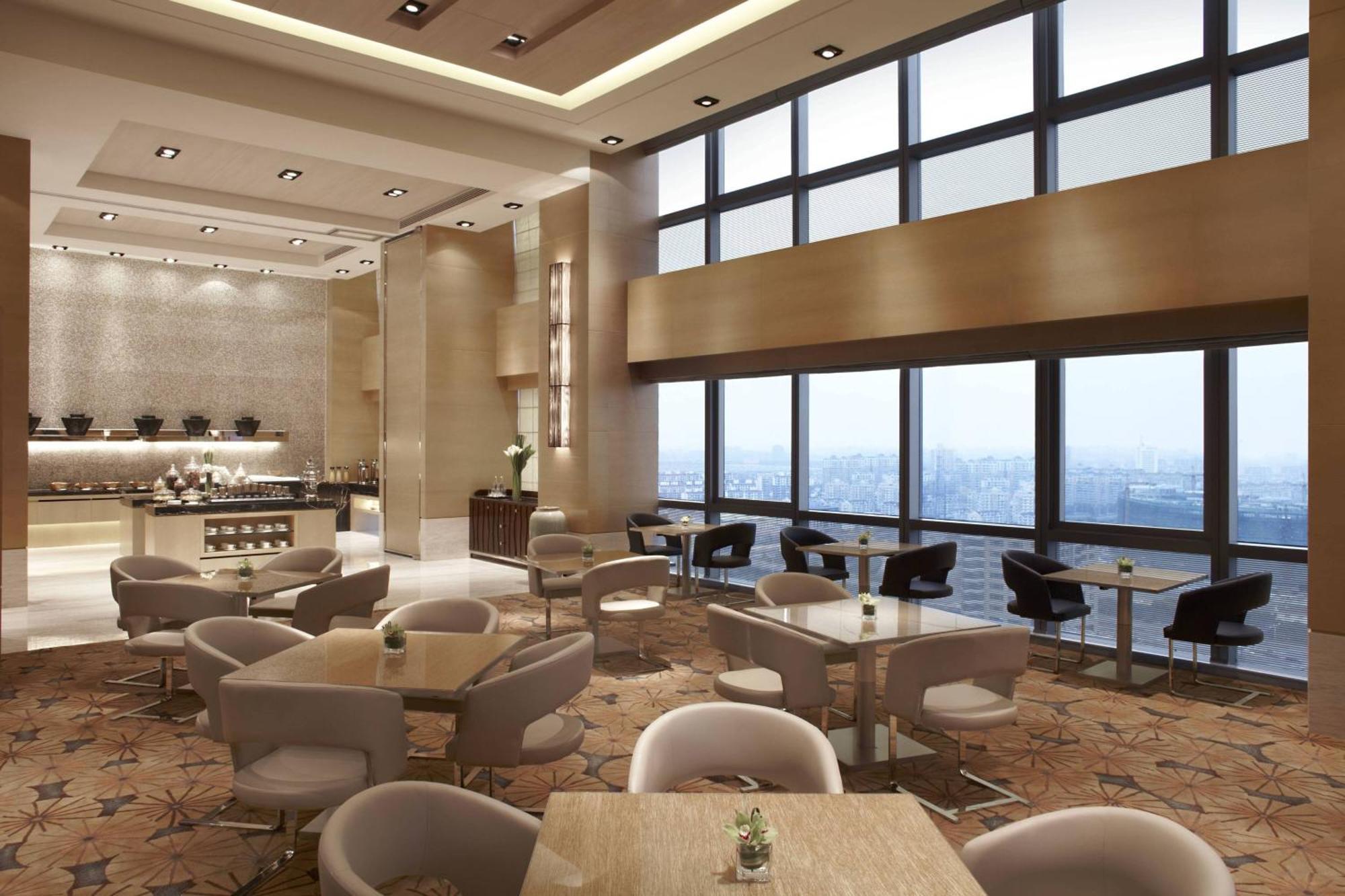Shanghai Marriott Hotel Pudong East - Only A 30 Minute Drive From Disney Exteriör bild