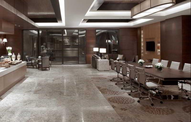 Shanghai Marriott Hotel Pudong East - Only A 30 Minute Drive From Disney Exteriör bild