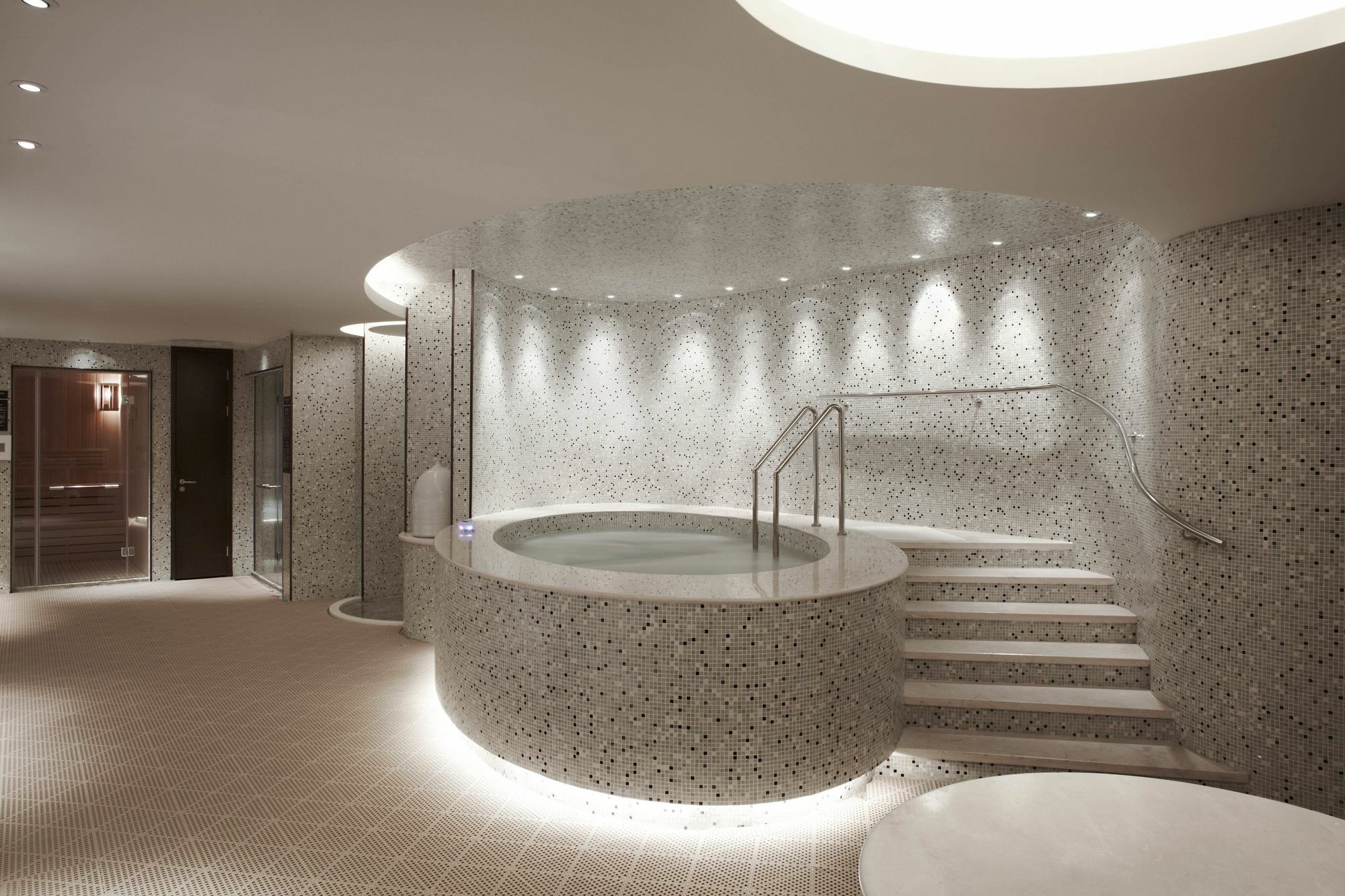 Shanghai Marriott Hotel Pudong East - Only A 30 Minute Drive From Disney Exteriör bild